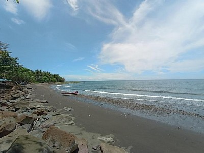 Pantai Molinow