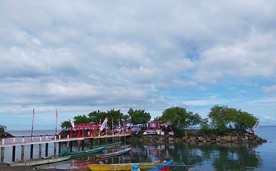 Wawontulap Beach Resort